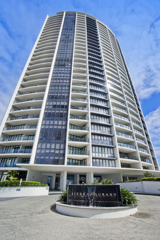 Sierra Grand Broadbeach - Gclr غولد كوست المظهر الخارجي الصورة